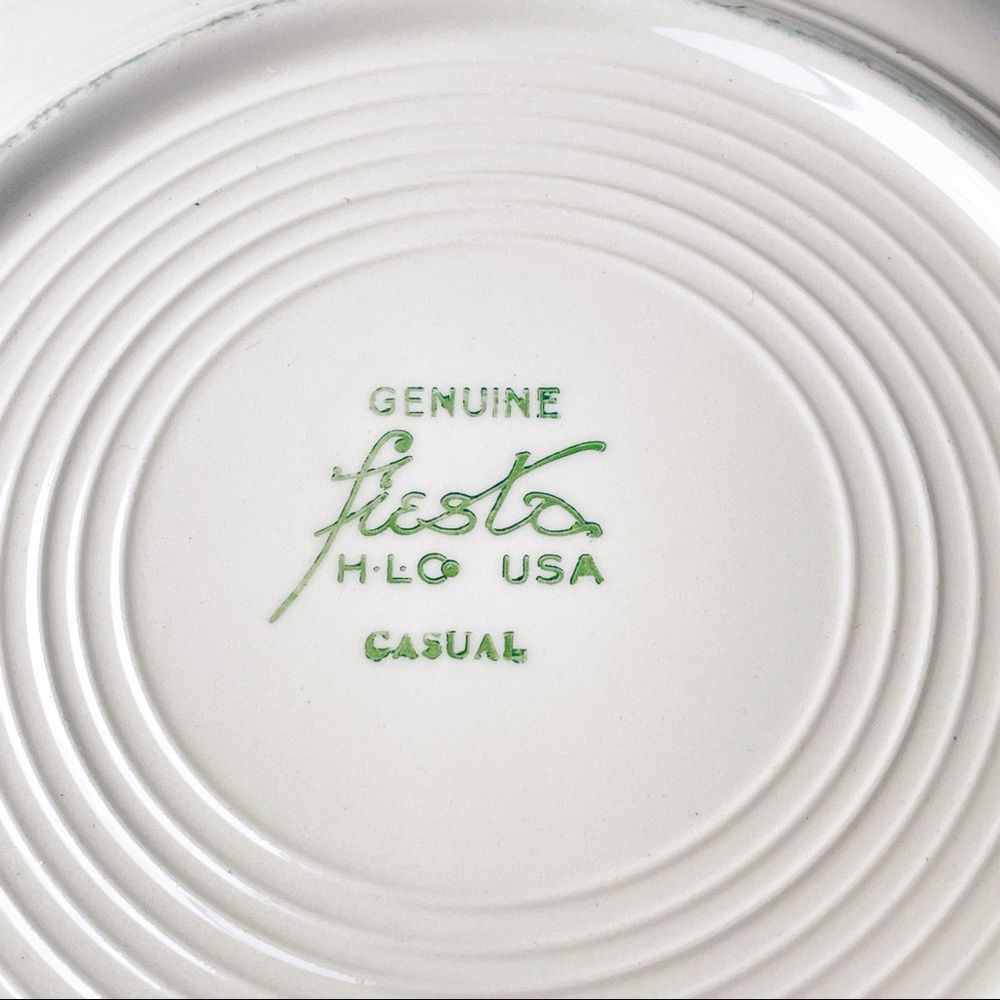 SOLD Fiesta Fiestaware Rare Vintage 1960’s Hawaiian 12 Point Daisy Dinner Plate - Picture 5 of 8